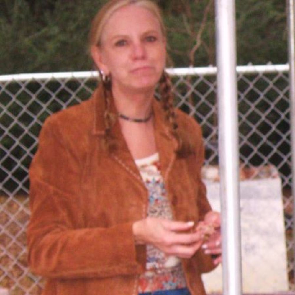 Meet your Posher, Louise